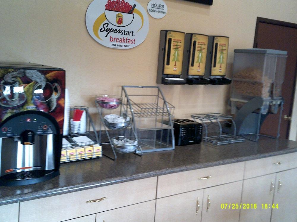 Hotel Super 8 By Wyndham Tucson Downtown Convention Center Extérieur photo
